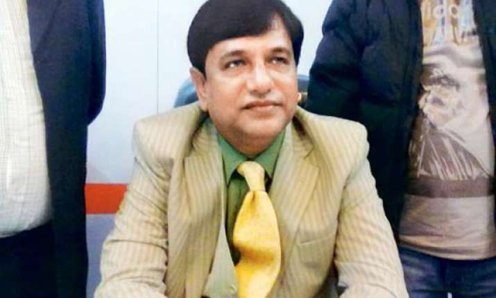 saradha scam sudipta sen s accts frozen on laundering
