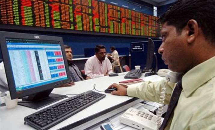 sensex down 107 pts in volatile trade on growth concerns