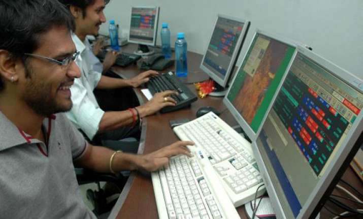 sensex gains 139 pts at 7 month high on fund inflows
