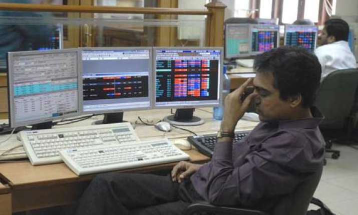 sensex tumbles 253 points to go below 16k