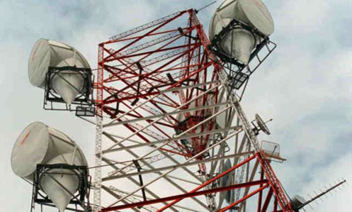 spectrum bids reach rs 58 332 cr after 49 rounds of auction