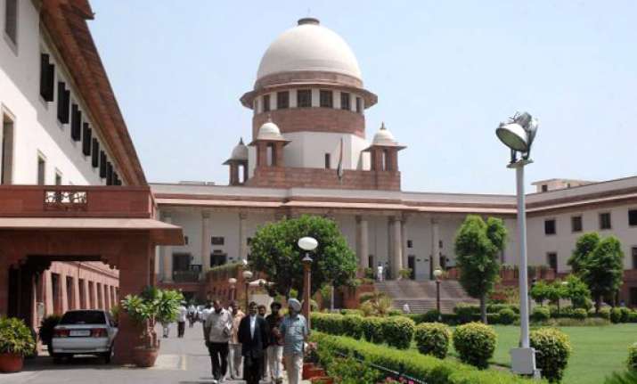 supreme court asks sahara firms to submit title deeds