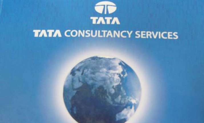 tcs posts 26.7 pc growth in q1 at rs 2 415 cr