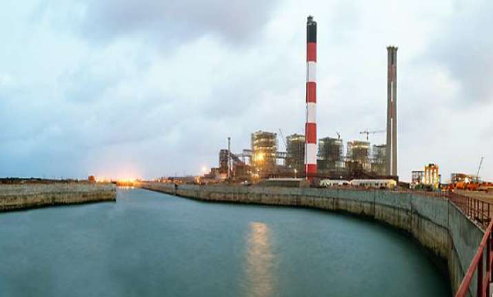 tata power commissions 800 mw of first unit at mundra umpp