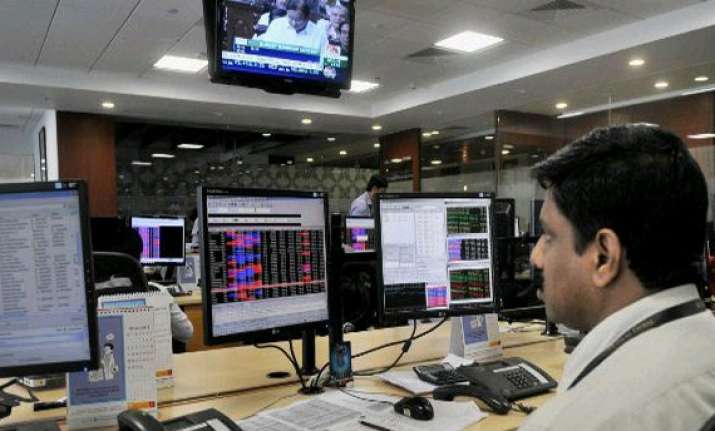 top 5 sensex firms add over rs 98 000 cr in market cap
