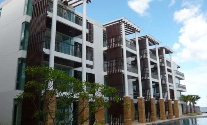 top 5 things to look for when buying a luxury house in india