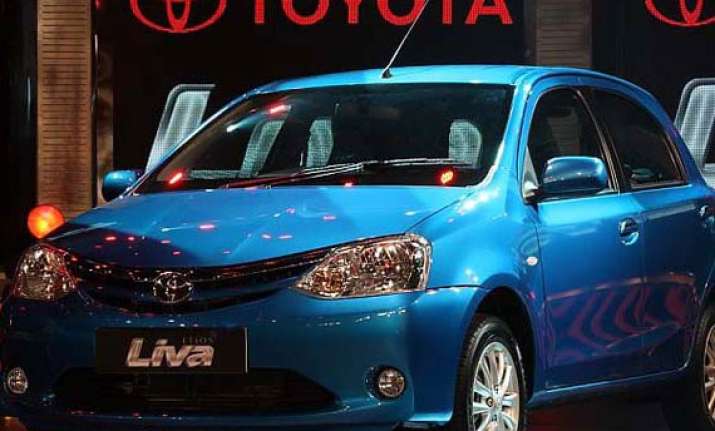toyota launches liva at rs 4.12 rs 5.97 lakh