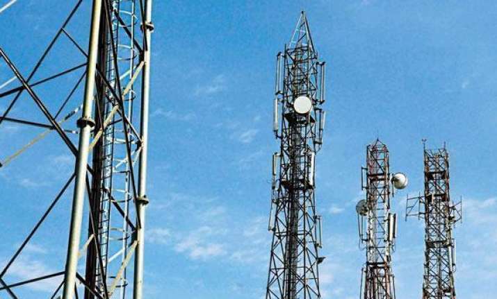 trai for 8 licence fee on internet cos may push up rates