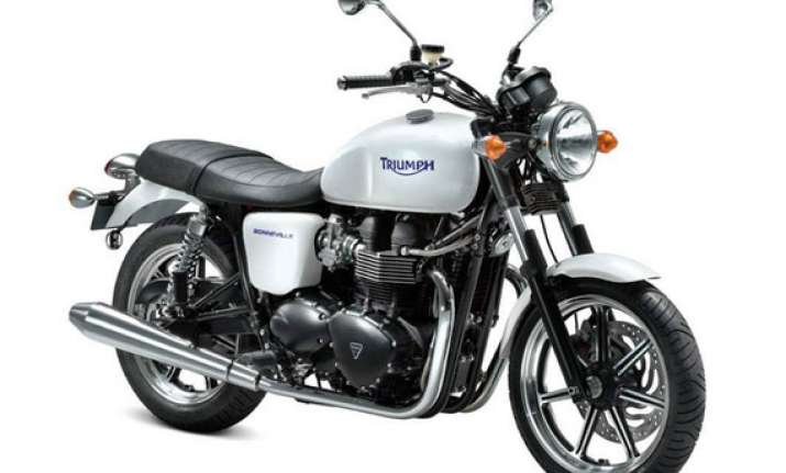 Triumph officially enters Indian bike market