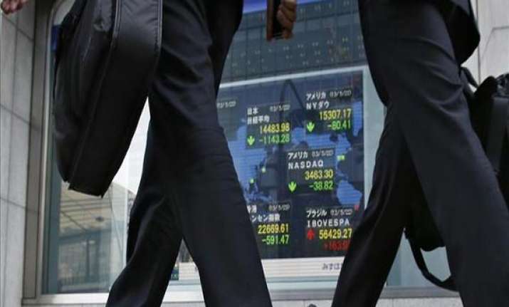 world stock markets roiled by nikkei slide