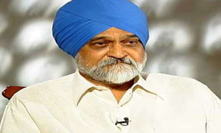 worst is over for rupee 60 65 per dollar fair value montek