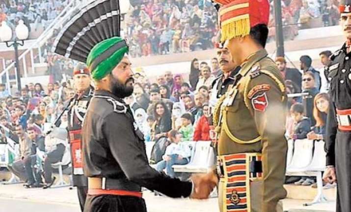 video pak sikh ranger participates in beating retreat at