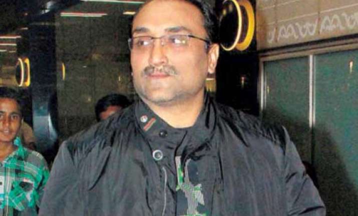 aditya chopra looking for unique dhoom 3 marketing strategy