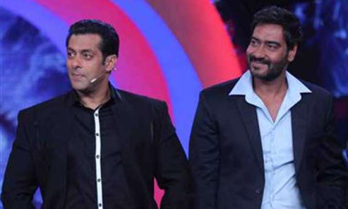 ajay devgn not confident to pull off bigg boss like salman