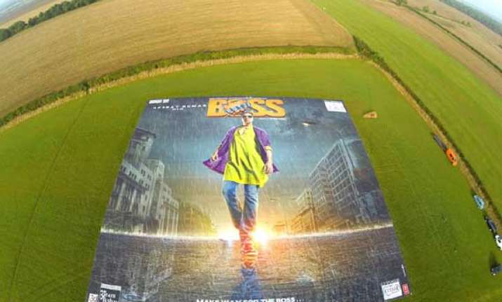 akshay to unveil record breaking poster of boss in mumbai
