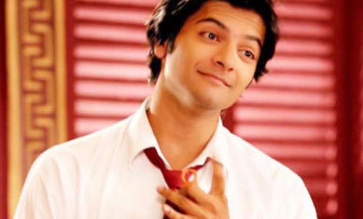 ali fazal doesn t regret choosing bobby jasoos over homeland