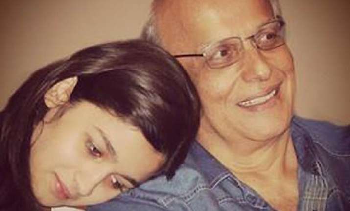 mahesh bhatt to direct alia bhatt s next movie see pics