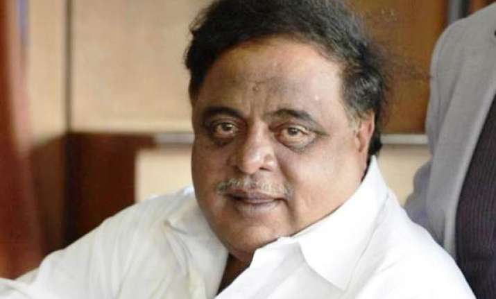 kannada star actor cum minister ambareesh s health stable