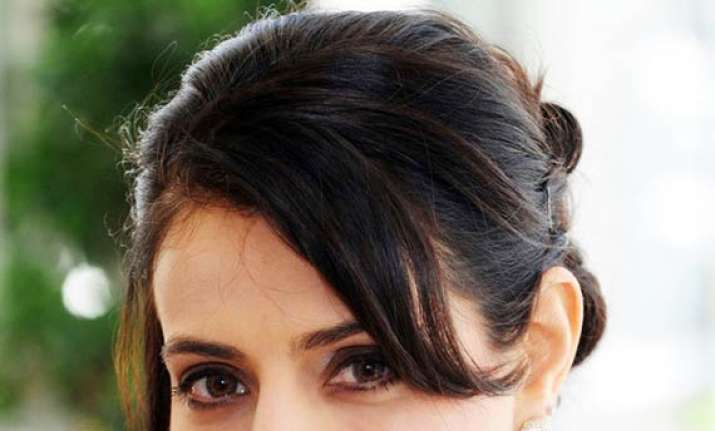 why ameesha had teary eyes see pics
