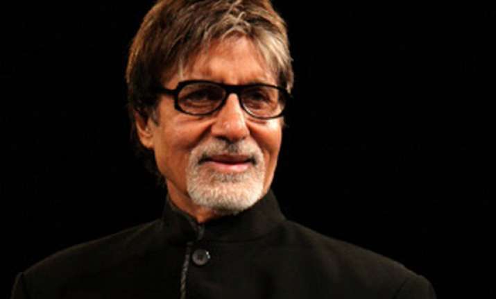 amitabh bachchan to undergo another operation