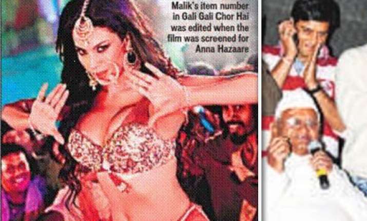 anna watches gali gali chor hai minus veena malik s chhanno