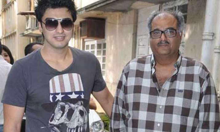 arjun kapoor bond with dad gets stronger on tevar sets
