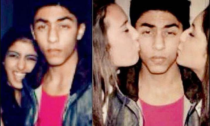 omg srk s son aryan and amitabh bachchan s granddaughter