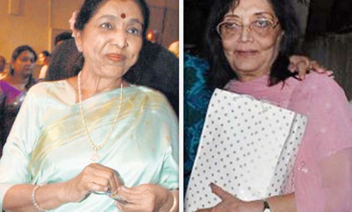 asha bhosle seeks registration of fir against actress sadhna