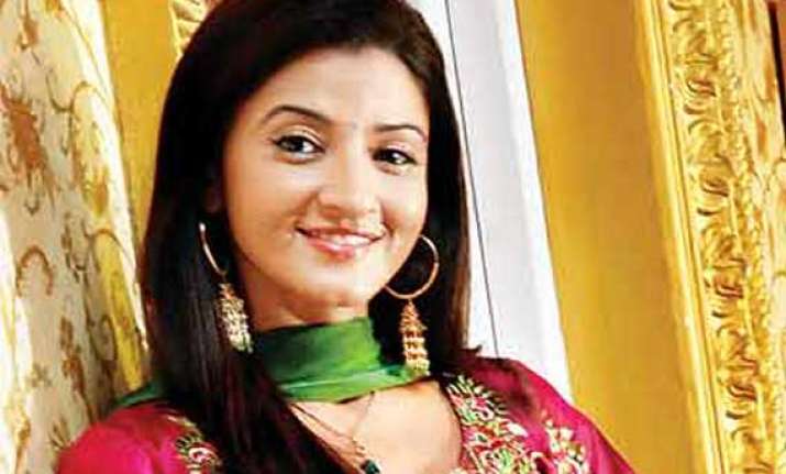 being a housewife not easy suhasi dhami
