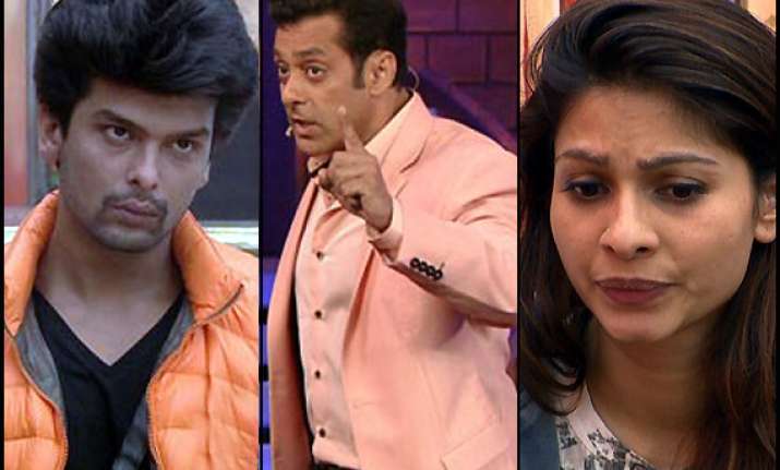 bigg boss 7 fans accuse salman of being biased towards