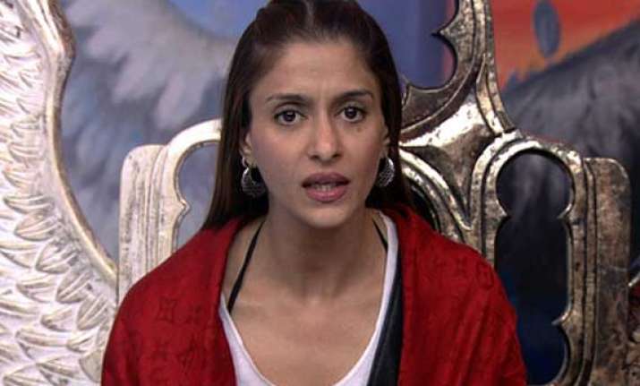 bigg boss 7 shilpa agnihotri eliminated from the house view