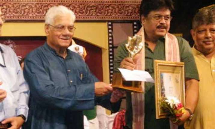 odia film star joins congress