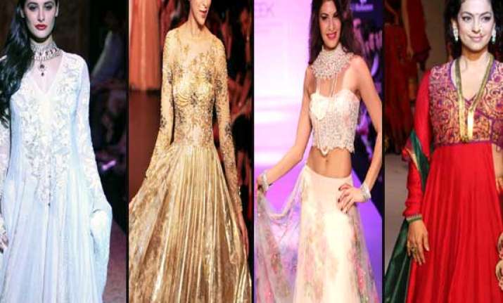 bollywood showstoppers at the lakme fashion week