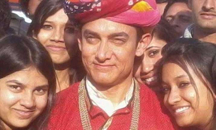 aamir khan in trouble case filed against pk director and