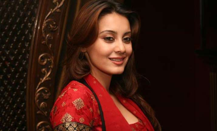 comedy roles are mostly male centric says minissha
