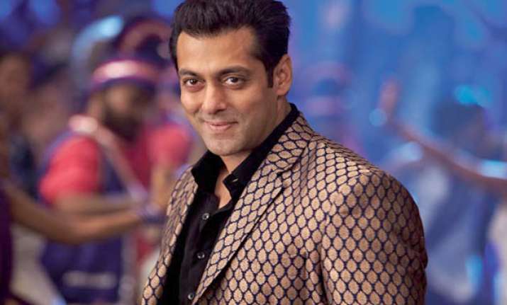 cops shielding salman khan in 2002 hit and run case says