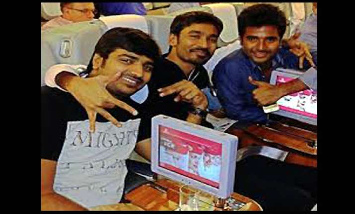 dhanush celebrates 30th b day in london