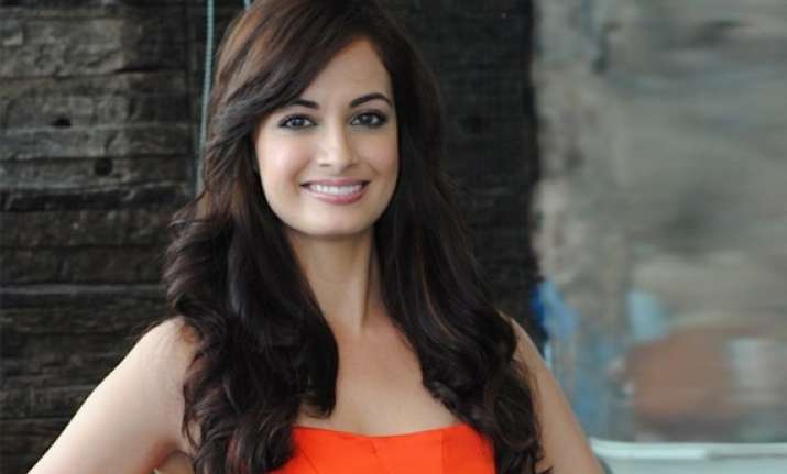 dia mirza fined by customs for duty evasion