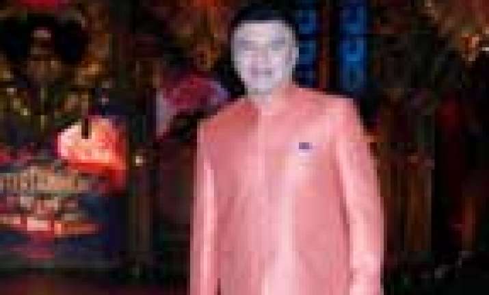 entertainment ke liye kuch bhi karega anu malik imitate