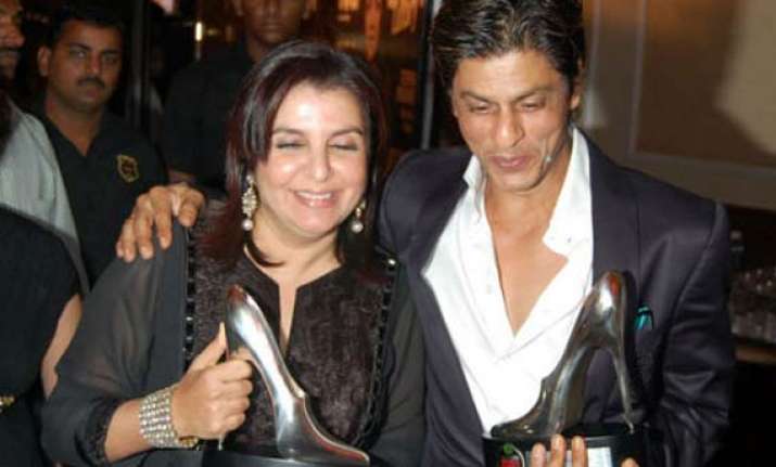 farah khan drops out shah rukh for happy new year next
