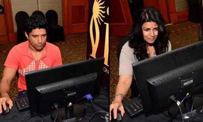 iifa 2014 bollywood celebs cast their votes view pics