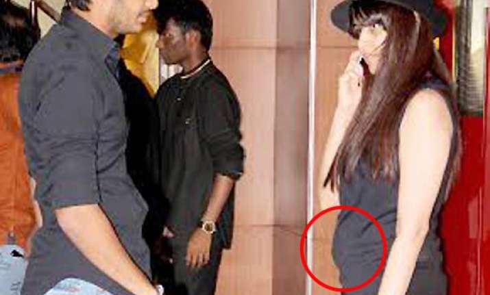 omg genelia d souza is pregnant shows baby bump see pics