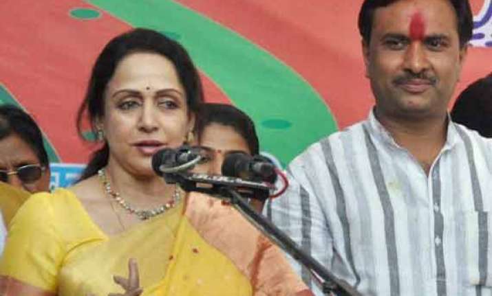 hema malini makes electoral entry from mathura