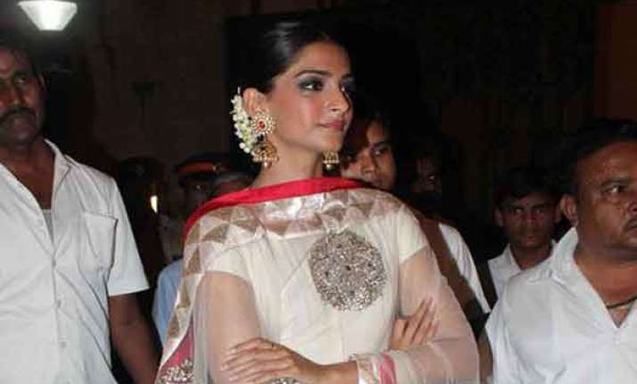 i don t take myself seriously sonam kapoor