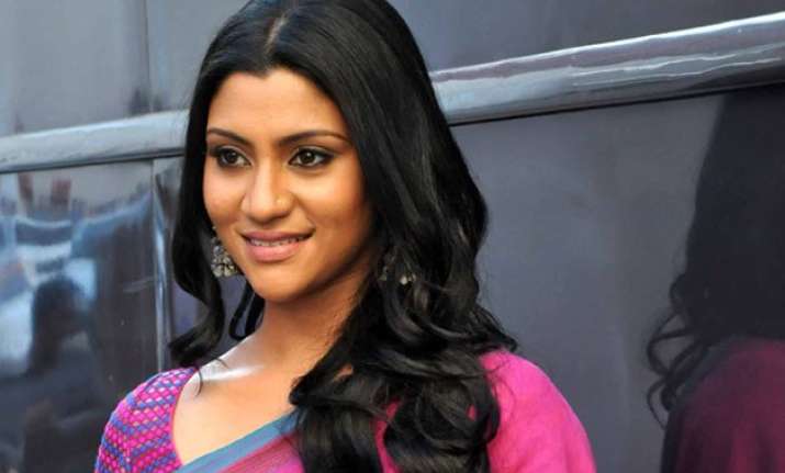nayantara s necklace out of my comfort zone konkona sen