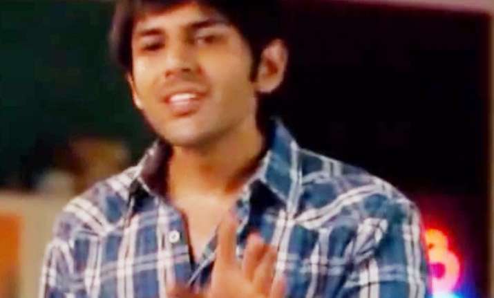 10 funniest dialogues from pyaar ka punchnama