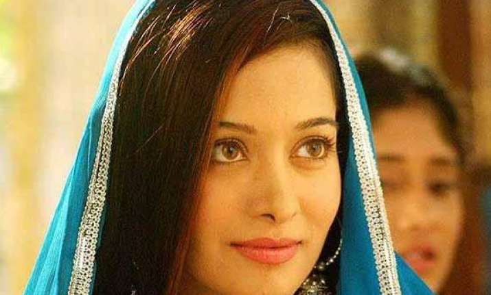 preetika rao rubbishes reports over her relationship with