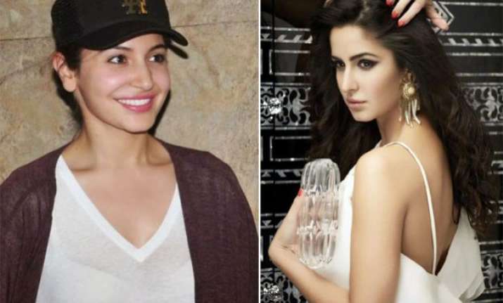 when anushka became fan of katrina s hotness see pics