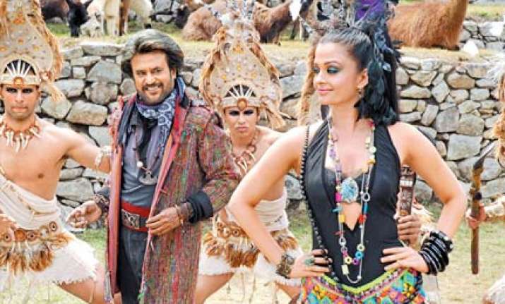 rajini starrer robot earns rs 117cr in 7 days