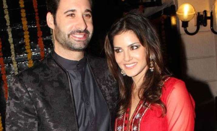 sunny leone celebrates husband daniel weber s birthday in